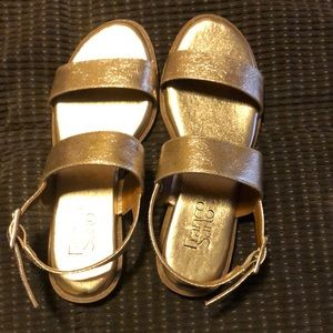 Frank Sarto Gold sandals. Like new Without tags.
